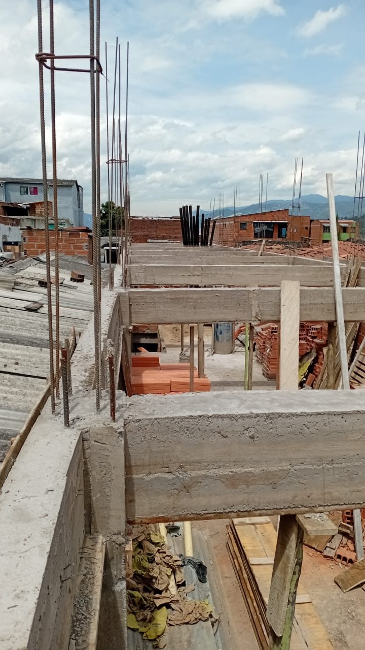 Obra negra: cimentación, columnas y vigas